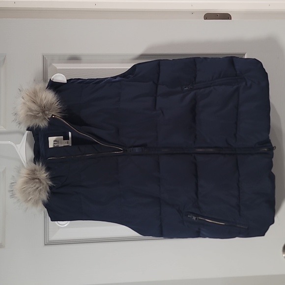 GAP Jackets & Blazers - ❤️GAP puffer fully lined vest